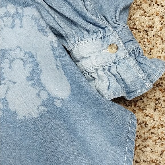 2906 Size Med. Solutions Semi. Fitted Bleach Dyed Denim Shirt. - Picture 4 of 9